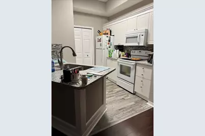 5122 Northridge Road #310, Sarasota, FL 34238 - Photo 2