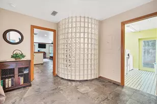 416 Sunset Dr, Venice, FL 34285 - Photo 26