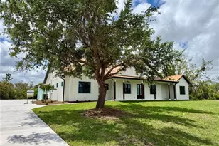 520 Woodstork Ln, Punta Gorda, FL 33982 - Photo 2