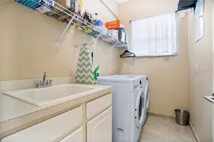 8309 Prestbury Dr, Orlando, FL 32832 - Photo 20