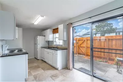 1712 Silver Creek Court #99, Orlando, FL 32807 - Photo 6