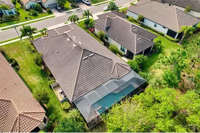 10107 Wicker Park Place, Palmetto, FL 34221 - Photo 14