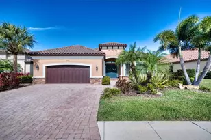 10107 Wicker Park Pl, Palmetto, FL 34221 - Photo 2