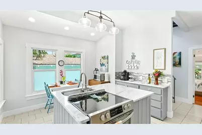 112 16th Street W, Bradenton, FL 34205 - Photo 14