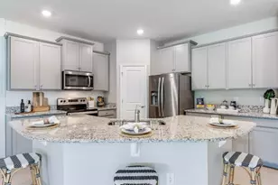 15723 8th Pl E, Bradenton, FL 34212 - Photo 4