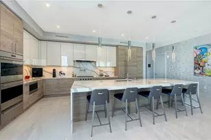 401 Quay Commons, Sarasota, FL 34236 - Photo 6