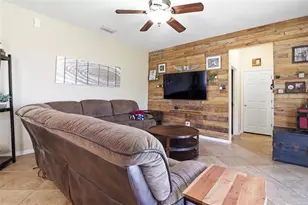 3907 91st Ave E, Parrish, FL 34219 - Photo 12