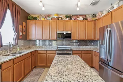 3907 91st Avenue E, Parrish, FL 34219 - Photo 10