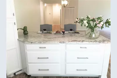 1664 Starling Drive #101, Sarasota, FL 34231 - Photo 4