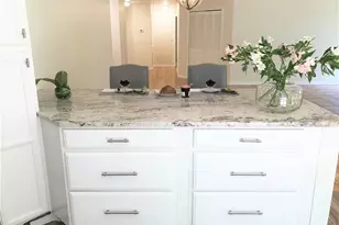 1664 Starling Dr, Sarasota, FL 34231 - Photo 4