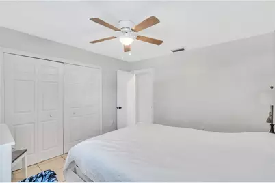 1510 Georgetowne Lane, Sarasota, FL 34232 - Photo 18