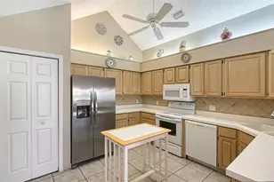 4538 Citation Ln, Sarasota, FL 34233 - Photo 18