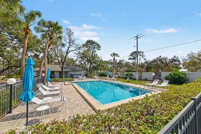 4689 Oak Forest Drive E #1, Sarasota, FL 34231 - Photo 48