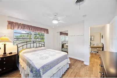 5237 Ventura Avenue, Sarasota, FL 34235 - Photo 14