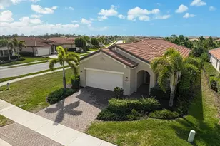 10209 Fiddlewood Dr, Venice, FL 34293 - Photo 32