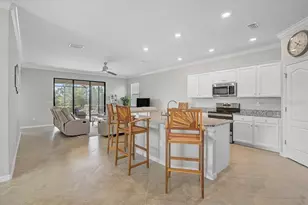 10209 Fiddlewood Dr, Venice, FL 34293 - Photo 8