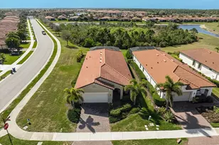 10209 Fiddlewood Dr, Venice, FL 34293 - Photo 40
