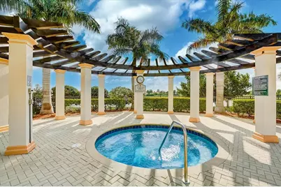10209 Fiddlewood Drive, Venice, FL 34293 - Photo 58