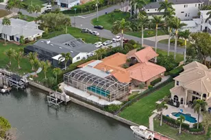 1749 Sandalwood Dr, Sarasota, FL 34231 - Photo 48