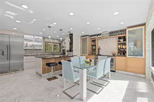 1749 Sandalwood Dr, Sarasota, FL 34231 - Photo 12