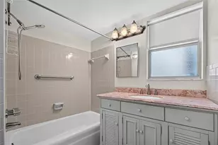 245 Center Rd, Venice, FL 34285 - Photo 20