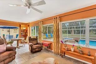 3645 Meridale Rd, Sarasota, FL 34238 - Photo 12