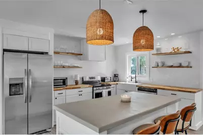 155 Crescent Drive, Anna Maria, FL 34216 - Photo 20