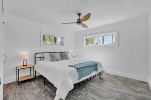 155 Crescent Dr, Anna Maria, FL 34216 - Photo 30