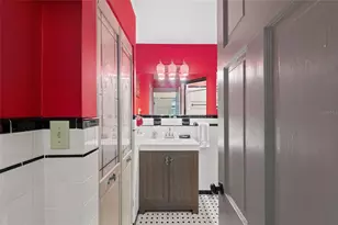 941 Virginia Dr, Sarasota, FL 34234 - Photo 42