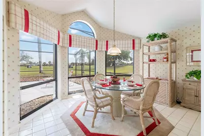 4364 Presidential Avenue Circle E, Bradenton, FL 34203 - Photo 16