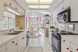 4364 Presidential Ave Cir E, Bradenton, FL 34203 - Photo 12