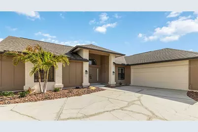 4364 Presidential Avenue Circle E, Bradenton, FL 34203 - Photo 2