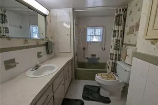 107 48th Ave Dr W, Bradenton, FL 34207 - Photo 8