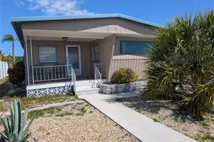 107 48th Ave Dr W, Bradenton, FL 34207 - Photo 1