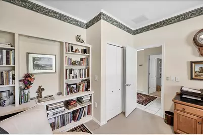 8684 Woodbriar Drive, Sarasota, FL 34238 - Photo 20