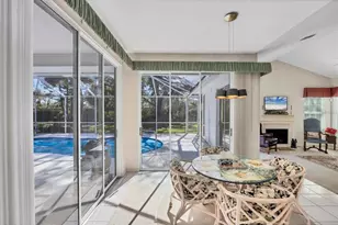 8684 Woodbriar Dr, Sarasota, FL 34238 - Photo 12