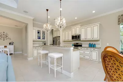 12235 Thornhill Court, Lakewood Ranch, FL 34202 - Photo 32