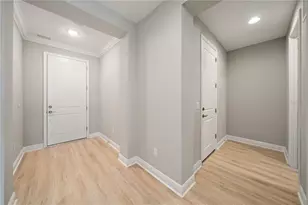 4749 Antrim Dr, Sarasota, FL 34240 - Photo 38