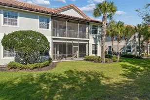 8235 Miramar Way, Lakewood Ranch, FL 34202 - Photo 8