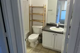 4802 51st Street W, Bradenton, FL 34210 - Photo 10