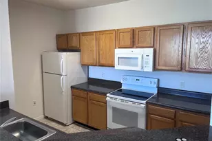 4802 51st Street W, Bradenton, FL 34210 - Photo 6