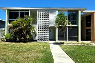 10215 Manatee Ave W, Bradenton, FL 34209 - Photo 1