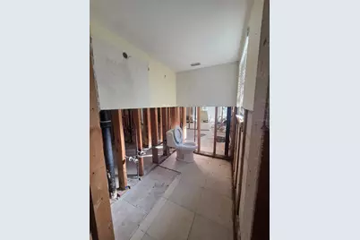 10215 Manatee Avenue W #1, Bradenton, FL 34209 - Photo 10