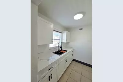 10215 Manatee Avenue W #1, Bradenton, FL 34209 - Photo 18