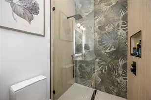 2314 Prospect St, Sarasota, FL 34239 - Photo 20