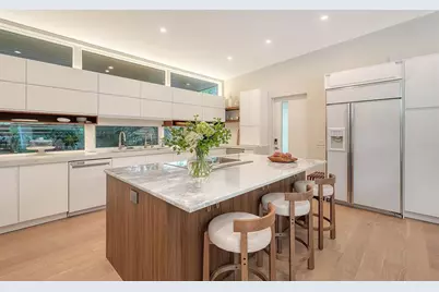 1731 Cunliff Lane, Sarasota, FL 34239 - Photo 22