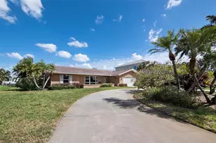 741 Old Compass Rd, Longboat Key, FL 34228 - Photo 4