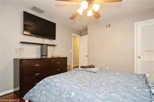 1813 5th St W, Palmetto, FL 34221 - Photo 36