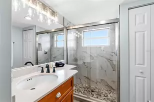 6300 Midnight Pass Rd, Sarasota, FL 34242 - Photo 22