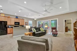 5009 Lake Overlook Ave, Bradenton, FL 34208 - Photo 10